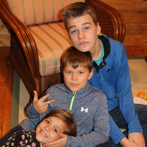 Meet your Posher, Eli